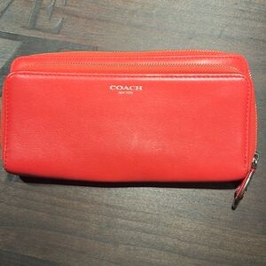 Coach wallet in new condition